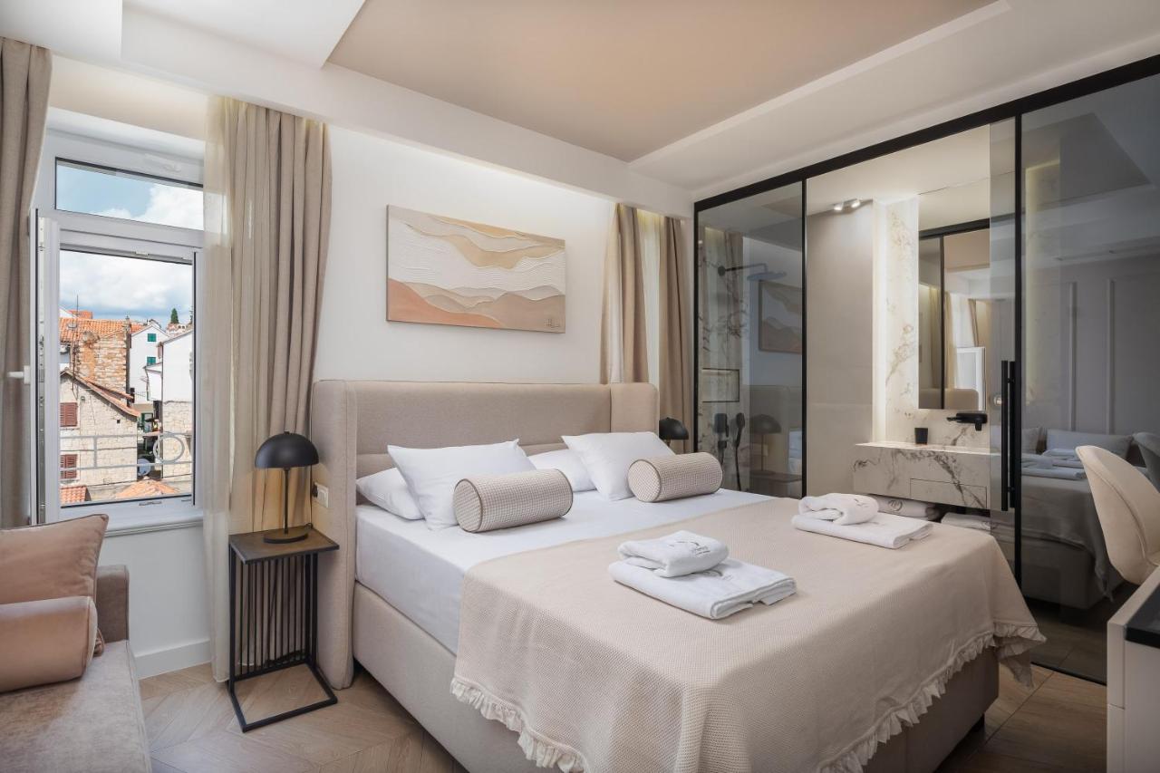 Luxury Rooms Le Prestige Few Minutes From Split'S Iconic Waterfront Buitenkant foto