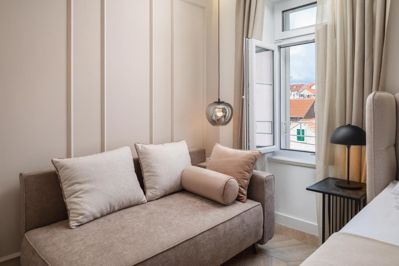 Luxury Rooms Le Prestige Few Minutes From Split'S Iconic Waterfront Buitenkant foto