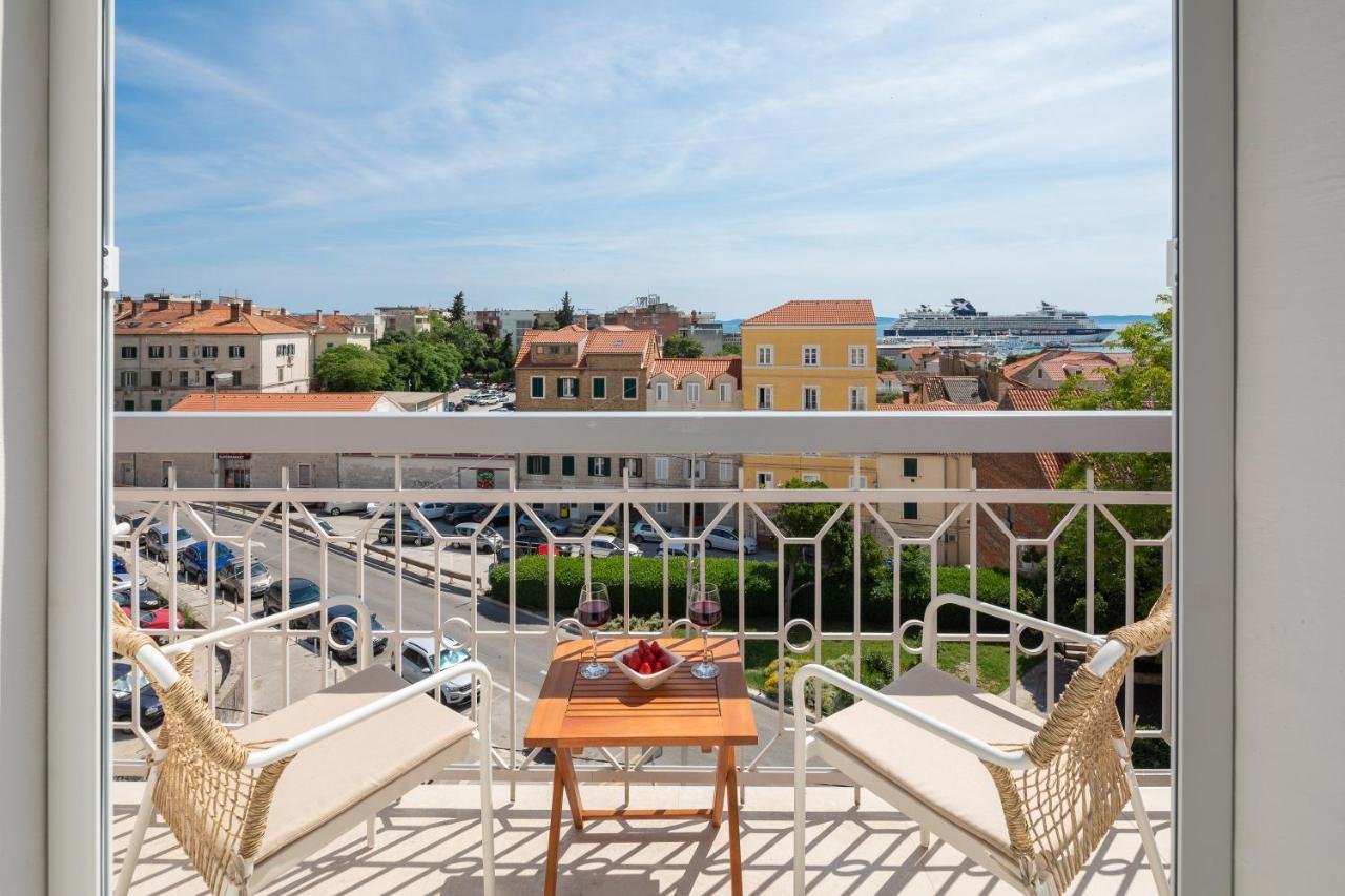 Luxury Rooms Le Prestige Few Minutes From Split'S Iconic Waterfront Buitenkant foto