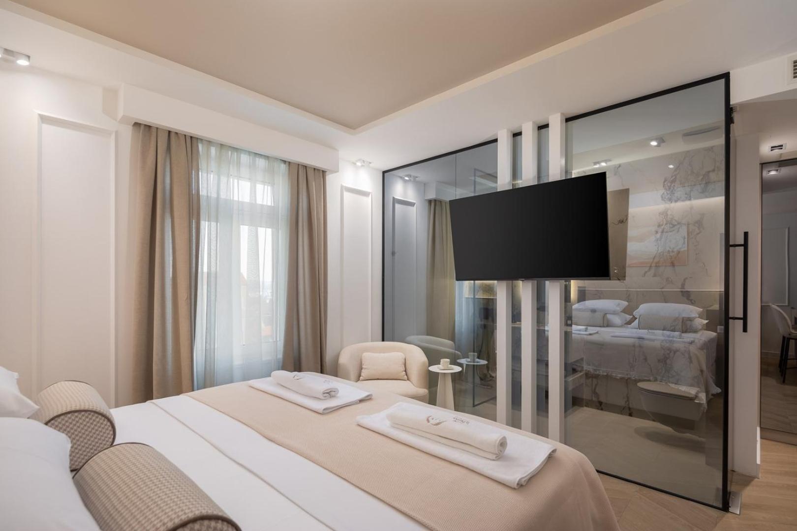 Luxury Rooms Le Prestige Few Minutes From Split'S Iconic Waterfront Buitenkant foto