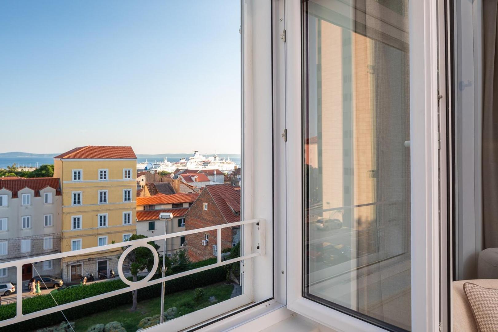 Luxury Rooms Le Prestige Few Minutes From Split'S Iconic Waterfront Buitenkant foto