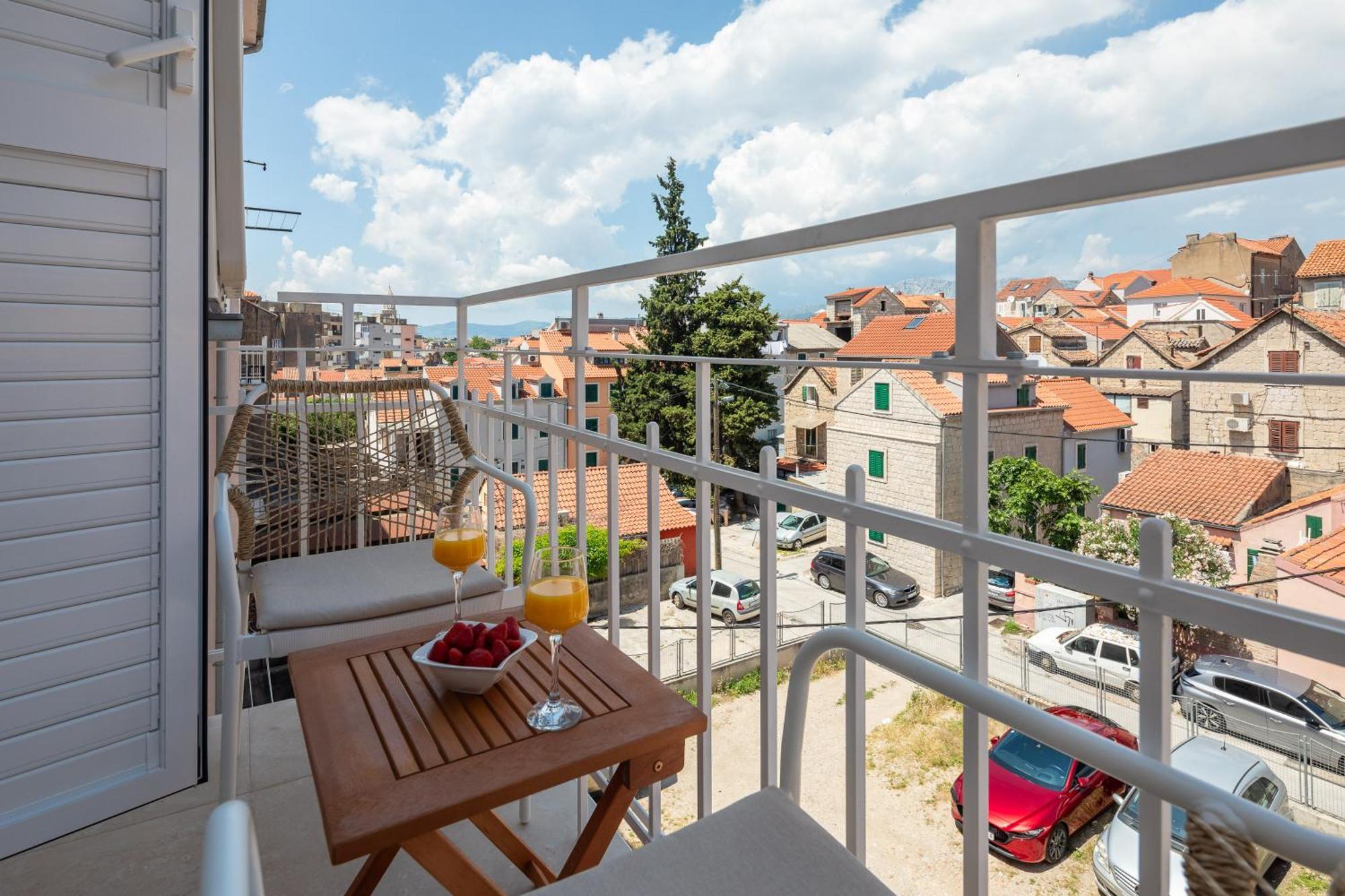 Luxury Rooms Le Prestige Few Minutes From Split'S Iconic Waterfront Buitenkant foto